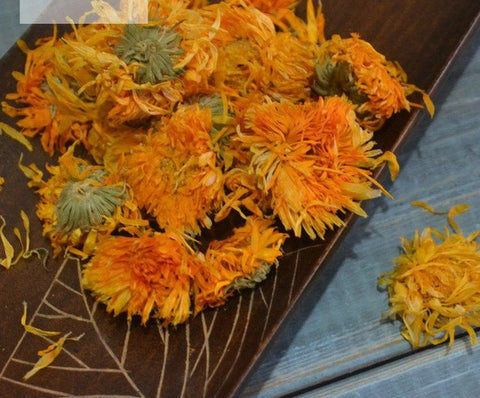 Decorative Flowers for DIY Candles