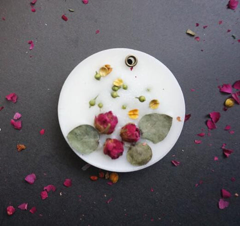 Decorative Flowers for DIY Candles