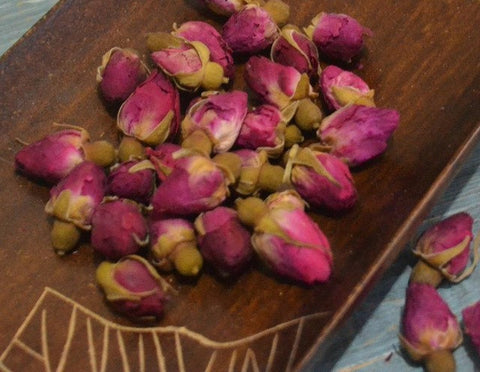 Decorative Flowers for DIY Candles